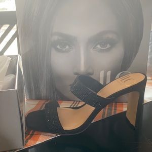 J-Lo size 6 Ericka Sandal